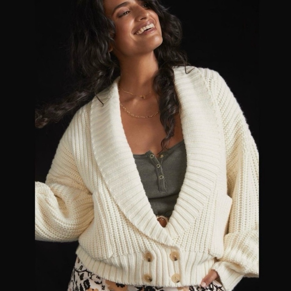 BY ANTHROPOLOGIE | Deep-V Cardigan Sweater‎ Shawl
Collar Cropped Chunky Sz. XS